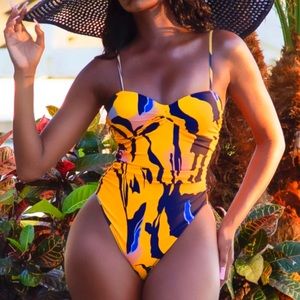 Matte Collection Print one piece swim suit XL